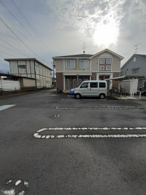 【駐車場】 | ベル・ポルト　Ａ | 駐車場完備です