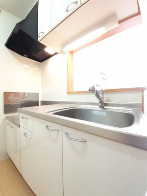 【キッチン】 | ベル・ポルト　Ａ | キッチンでお料理をお楽しみください