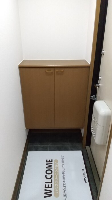 ハイカムール花尻　B棟の玄関