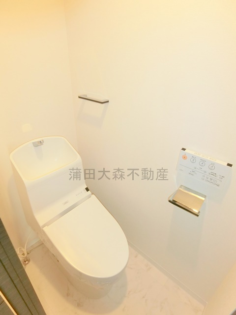 メインステージ大森町Ⅱのトイレ|温水洗浄便座付きのトイレ　