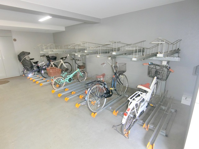 メインステージ大森町Ⅱのその他共用部分|屋内駐輪場
