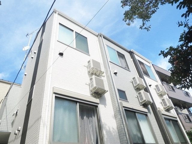 プリマルーチェの外観|閑静な住宅街の立地です☆