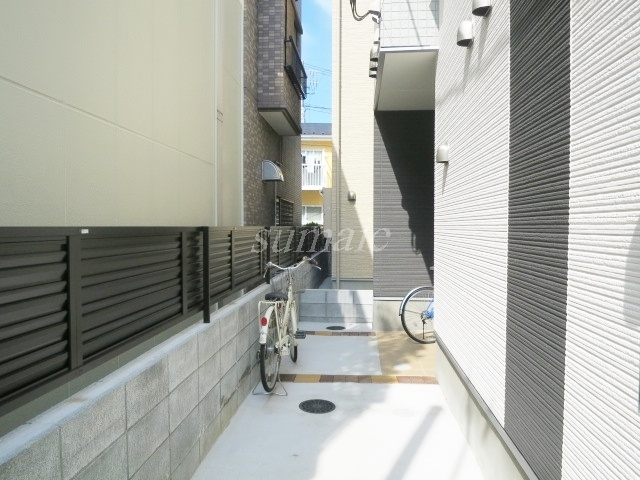 プリマルーチェのエントランス|こちらが入口です☆