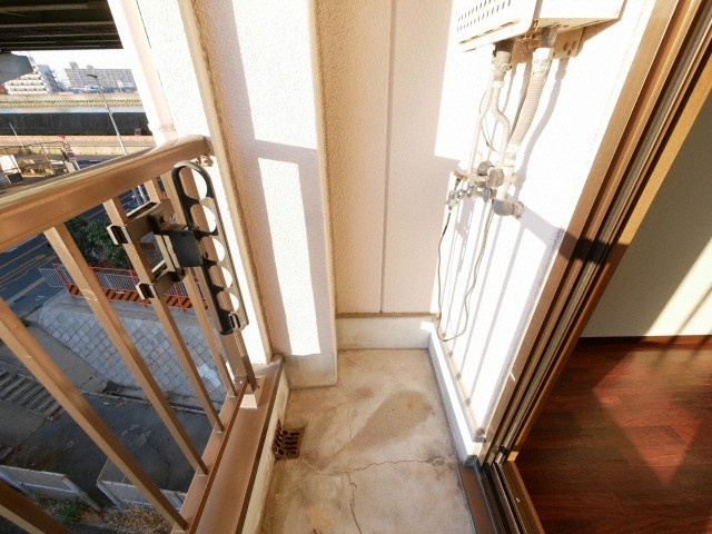 大阪市西淀川区大和田４丁目の賃貸マンションのバルコニー