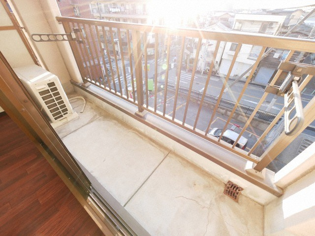 大阪市西淀川区大和田４丁目の賃貸マンションのバルコニー