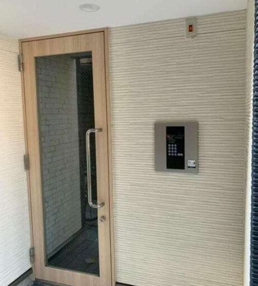 MAHARO RESIDENCE東四つ木Ⅱのエントランス