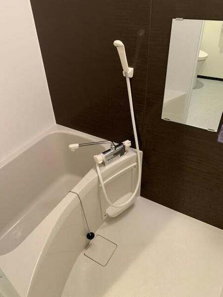 MAHARO RESIDENCE東四つ木Ⅱの浴室