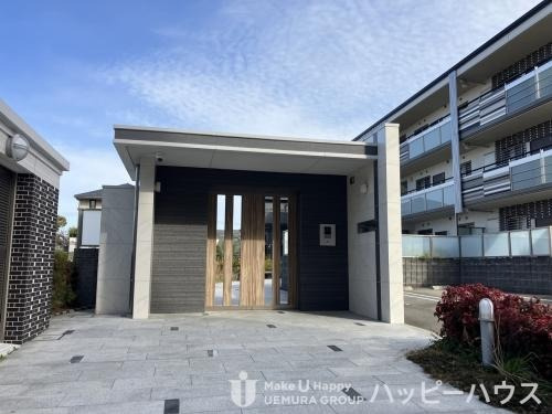 福岡市南区西長住３丁目の賃貸マンションのエントランス|エントランス写真