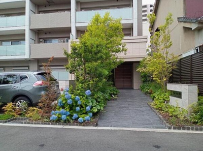 【エントランス】 | Via Sole 真法院