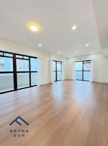 アムール和白Ⅲの居間・リビング