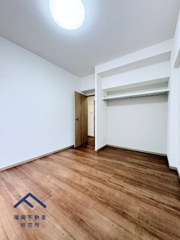 アムール和白Ⅲの洋室