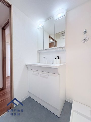 アムール和白Ⅲの独立洗面台