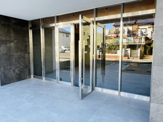 【エントランス】 | ＮＥＵＡ　ＮＡＲＵＭＩ（ノイア ナルミ）