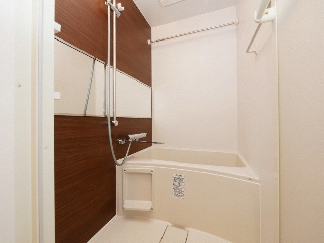 レオンコンフォート難波西Ⅲの浴室