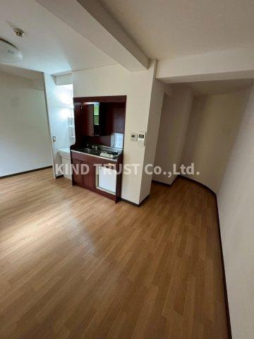 サンレスポワール天六の居間・リビング|使いやすいリビングです