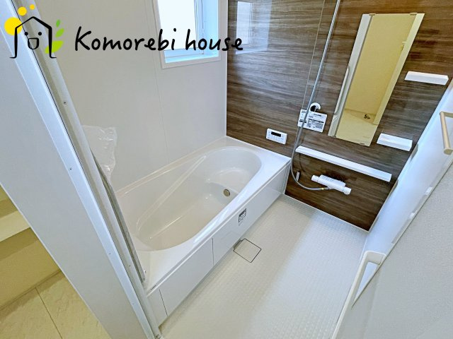 上尾市弁財１丁目　新築一戸建て　ブルーミングガーデン　02の浴室|ゆったり過ごせるお風呂です