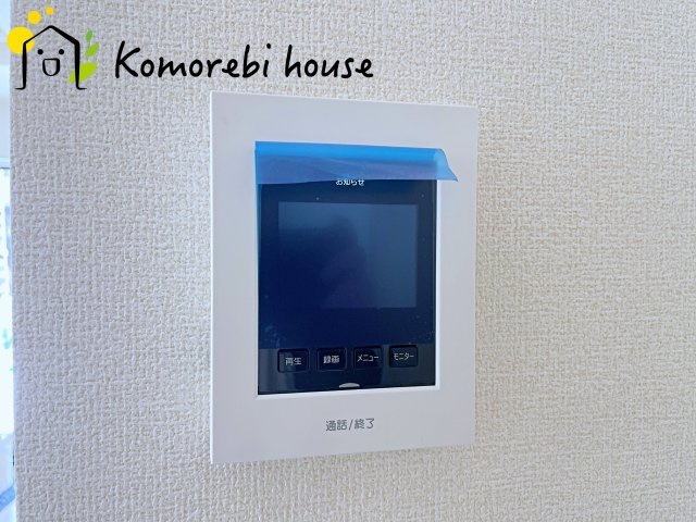 上尾市弁財１丁目　新築一戸建て　ブルーミングガーデン　02の防犯設備|モニター付きインターホンです
