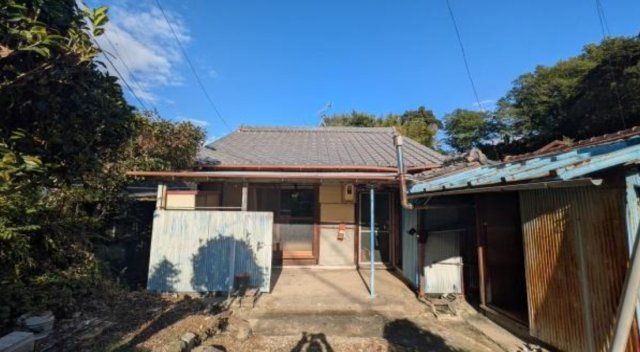 半田市亀崎月見町４丁目　中古戸建