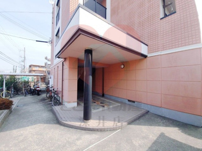 【エントランス】 | メゾン・クレール