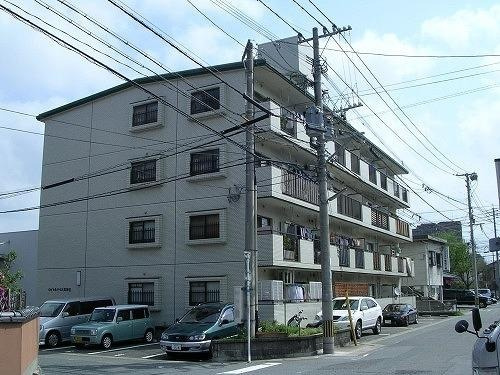 福岡市城南区神松寺２丁目の賃貸マンションのエントランス|エントランス写真