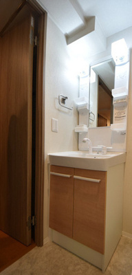 【洗面所】 | フォルスクラス駒込西ヶ原 | ゆったりとスペースのある洗面所