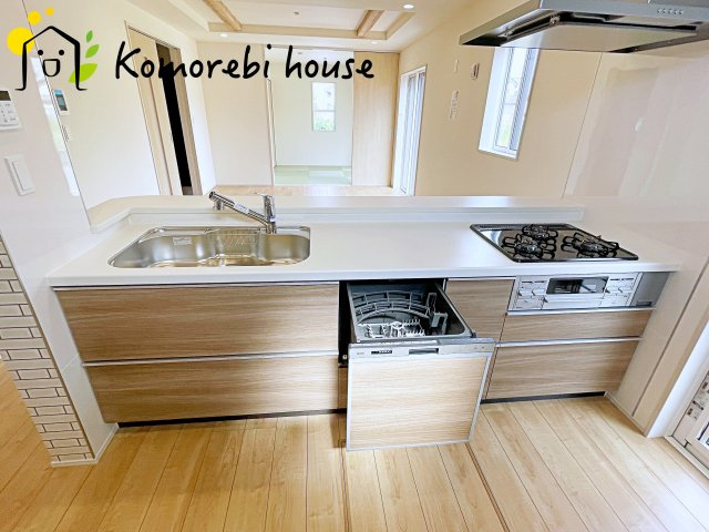 桶川市末広3丁目　5期　新築一戸建て　ブルーミングガーデン　01のキッチン|キッチンです