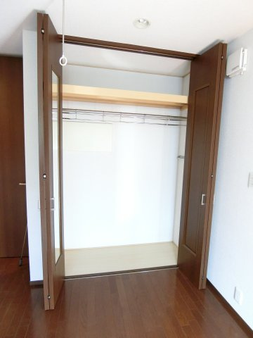 川崎市多摩区南生田2丁目へーベルハウスの収納