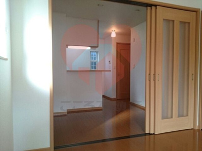 【玄関】 | リバーサイドTSUMURA１