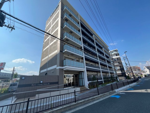 ロイス茨木奈良町の外観
