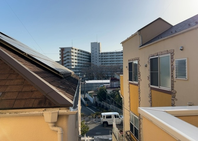 【展望】 | 眺望を気にして物件を探す場合、前面に建物が建っていないか現地で確認しましょう！前面に建物があると景色はもちろん、日当たりや風通しにも影響が出てきます。住んだ時のことを想像しながら現地見学をしましょう。