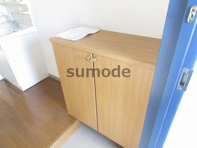 ヴィラージュ吉田の玄関