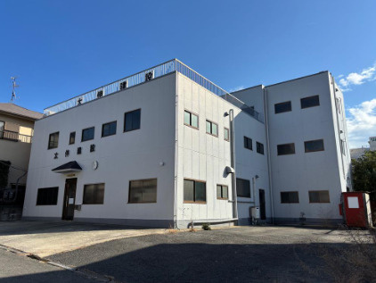 箕面市！延床500㎡超 一棟ビル