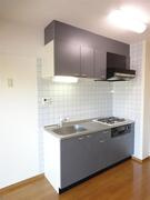 藤ロイヤルのキッチン|作業しやすい広々キッチン♪