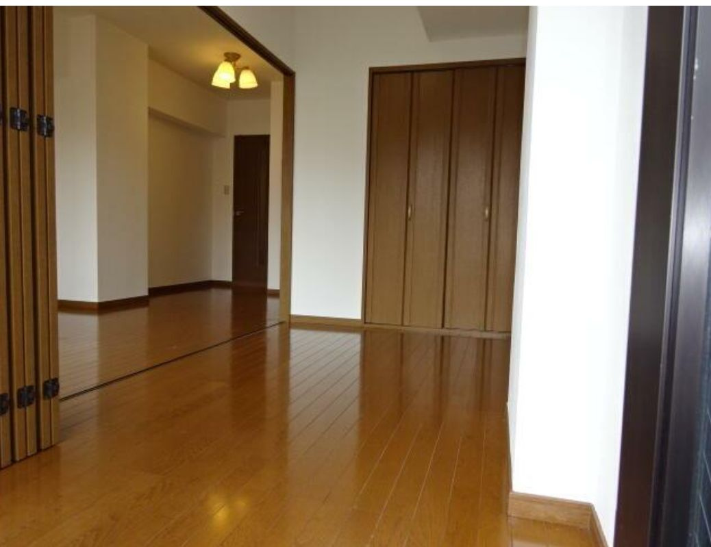 スカーラ中野新井の居間・リビング