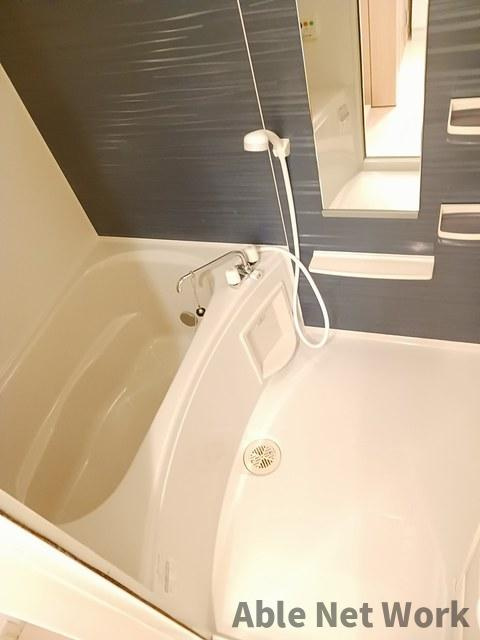 ミサキレジデンスの浴室|追い炊き機能付き