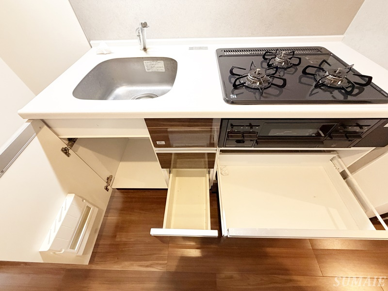 カーサコリーナのキッチン|キッチン下収納です☆