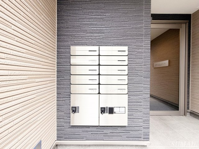 カーサコリーナのその他共用部分|宅配BOXとPOSTです☆