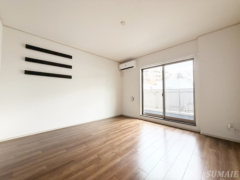 カーサコリーナの居間・リビング|8.1帖のリビングです☆