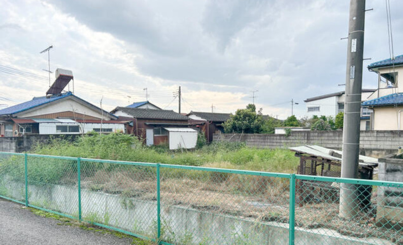 佐野市山越町　売地の前面道路含む現地写真