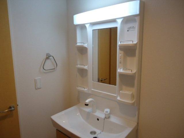 メイプルの洗面所|洗髪洗面化粧台