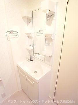 ララ・フォレストの洗面所