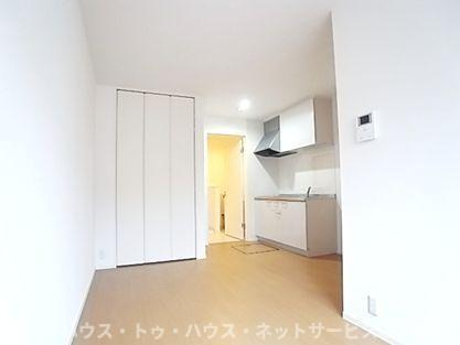 ララ・フォレストの寝室