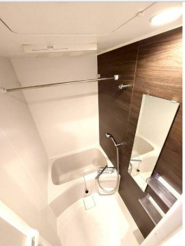 【シャワールーム】 | Lirio　Horikiri　