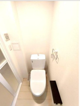 【トイレ】 | Lirio　Horikiri　