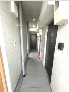 【ロビー】 | Lirio　Horikiri　