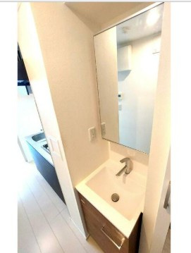 【洗面所】 | Lirio　Horikiri　