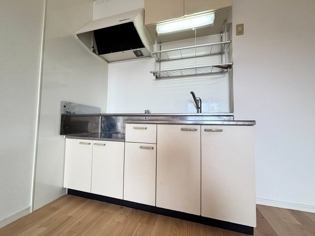 ラヴェール北五葉のキッチン