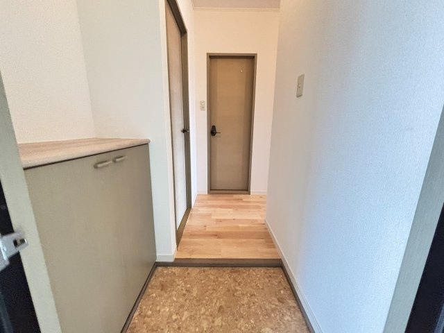 ラヴェール北五葉の玄関