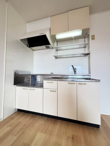 ラヴェール北五葉のキッチン