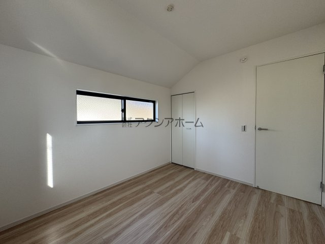 東村山市青葉町3丁目・全1棟　新築一戸建　の洋室|洋室5.2帖